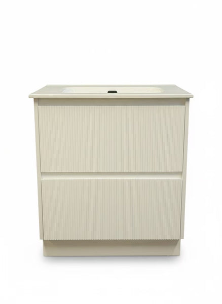 PLYWOOD 900 MATTE WHITE FLUTED VANITY WITH CERAMIC TOP – Bathroom Clearance