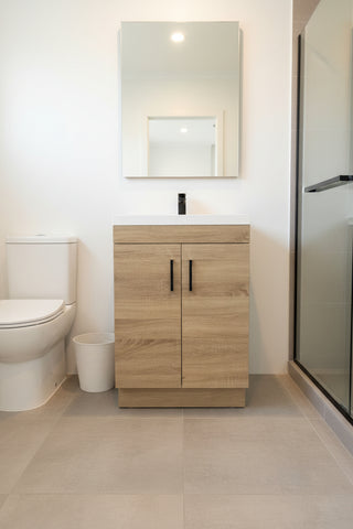 PLYWOOD 600 VANITY FLOOR STANDING LIGHT OAK VANITY WITH CERAMIC TOP