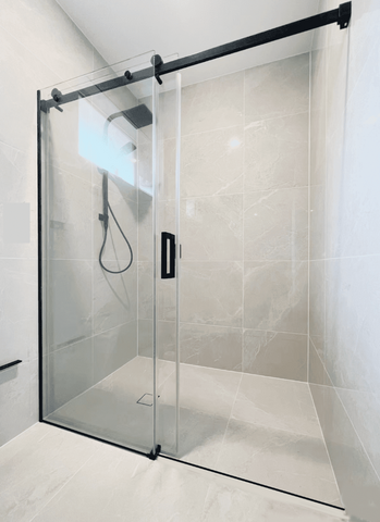 ARNARA 1500 FRAMELESS 2-PANEL SLIDING DOOR BLACK