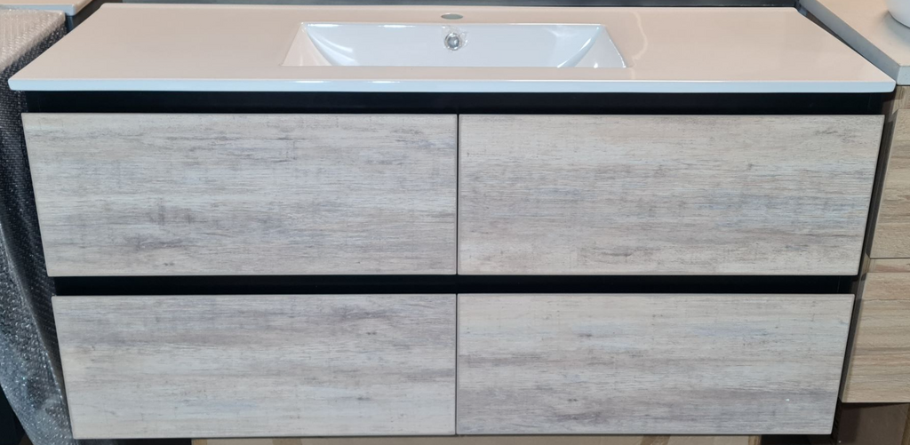 PLYWOOD 1500 BLACK AND LIGHT OAK WALL HUNG VANITY (DOUBLE BASIN)