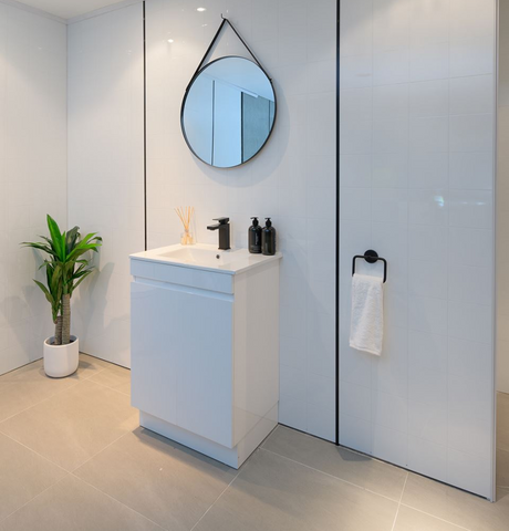 PLYWOOD 600 WHITE GLOSS VANITY FLOORSTANDING WITH CERAMIC TOP